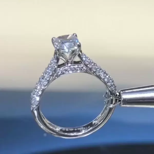 1.2ct Cushion Cut White Sapphire 2pcs Bridal Set
