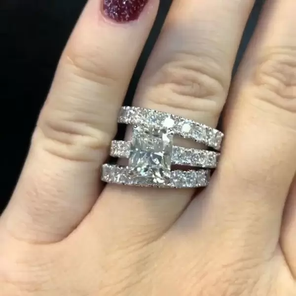2ct Radiant Cut White Sapphire 3pcs Bridal Set