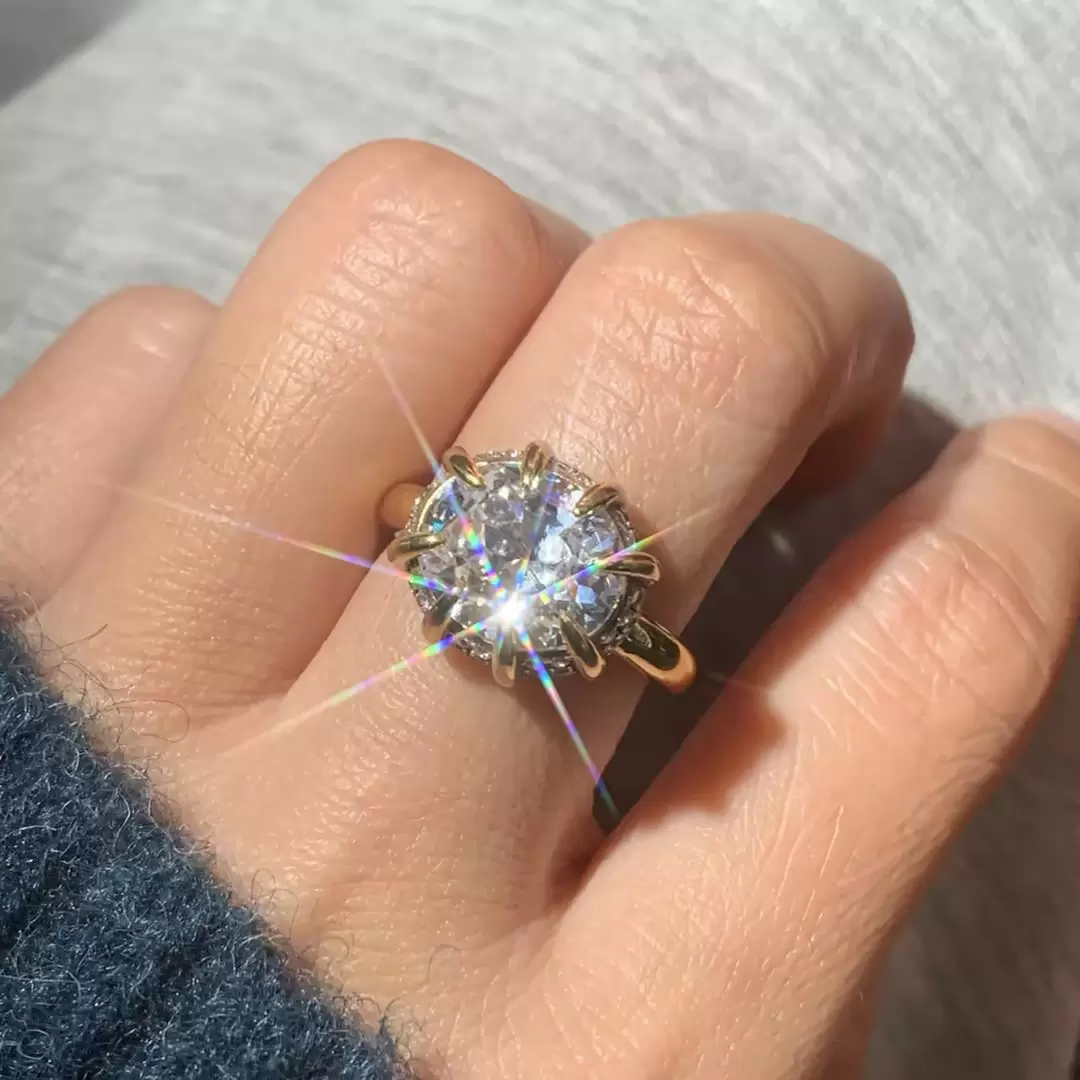 Beautiful unique style!