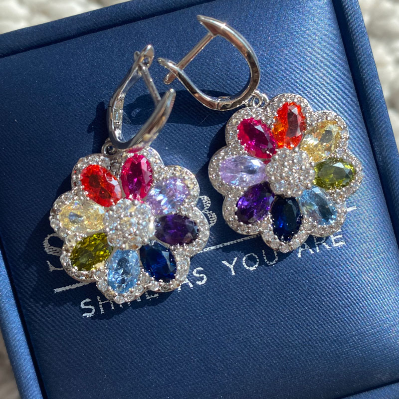Gorgeous earrings!