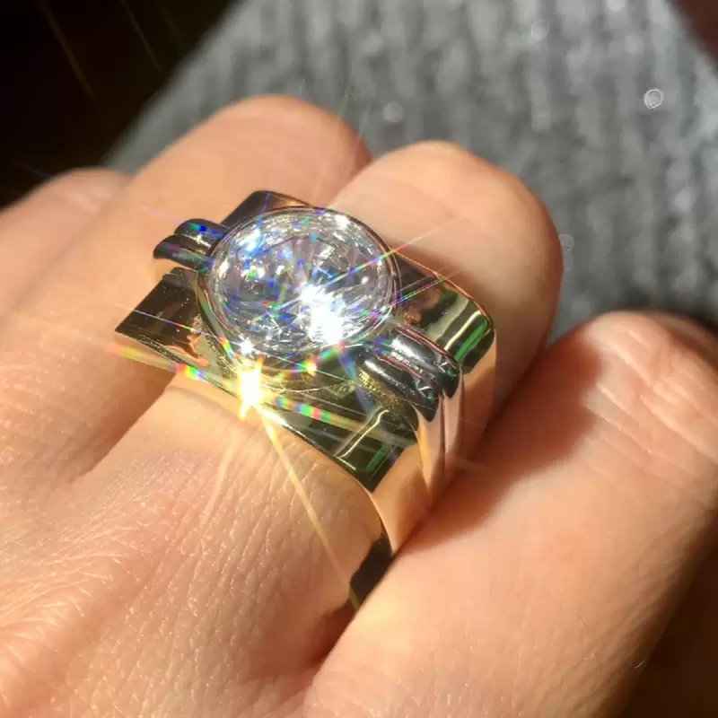 Beautiful Ring! It’s bold and big for my hands