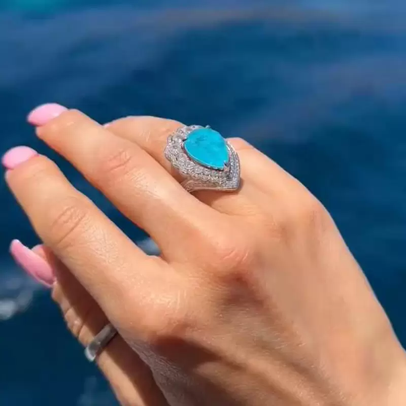 Gorgeous ring