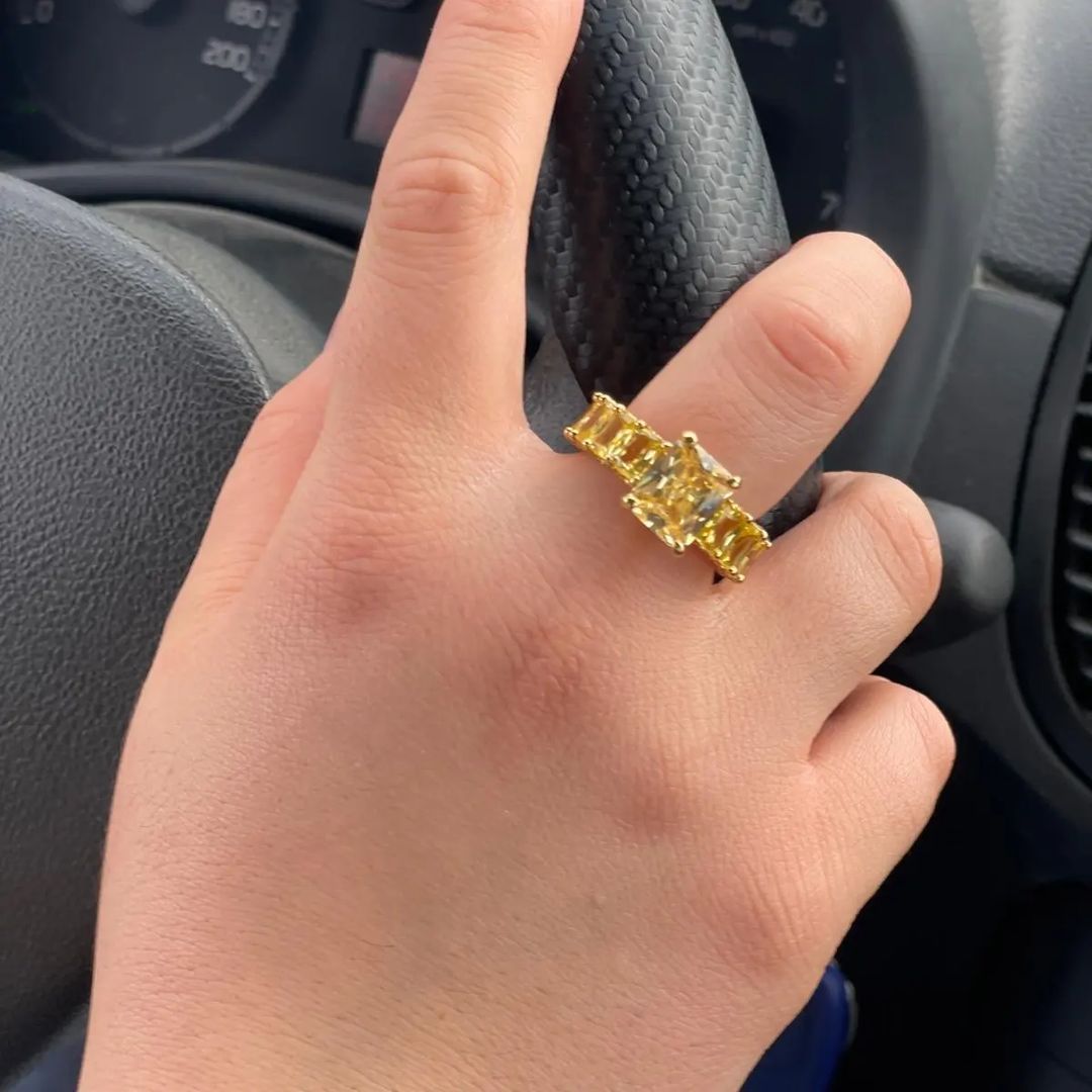 Beautiful Ring! 