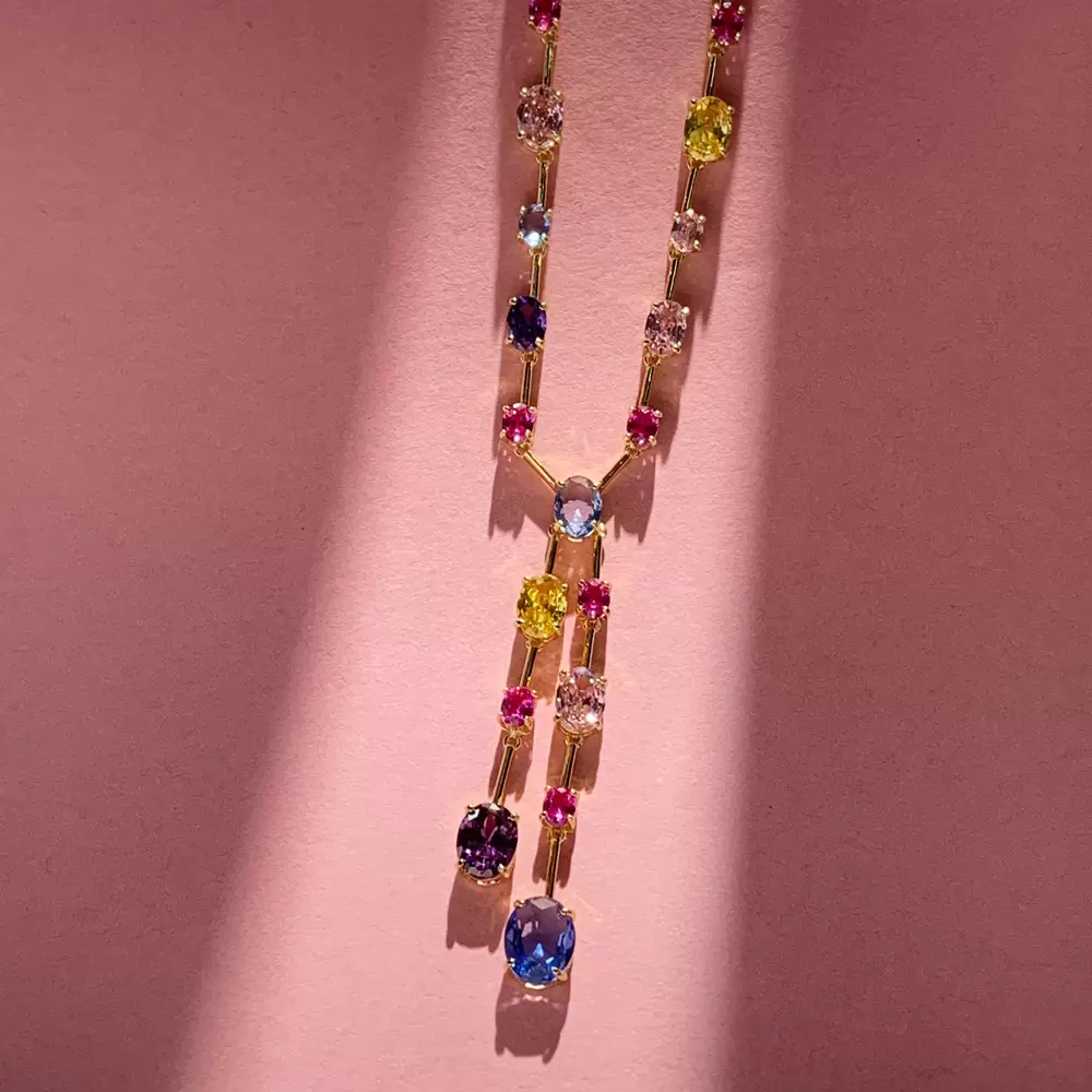 This necklace is gorgeous!!!!
