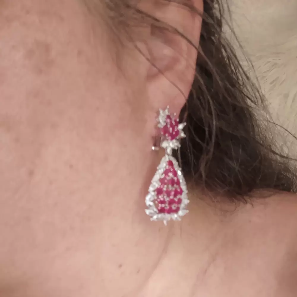 I absolutely love these earrings.