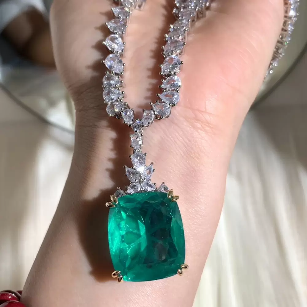 I got a pair of earrings to match.