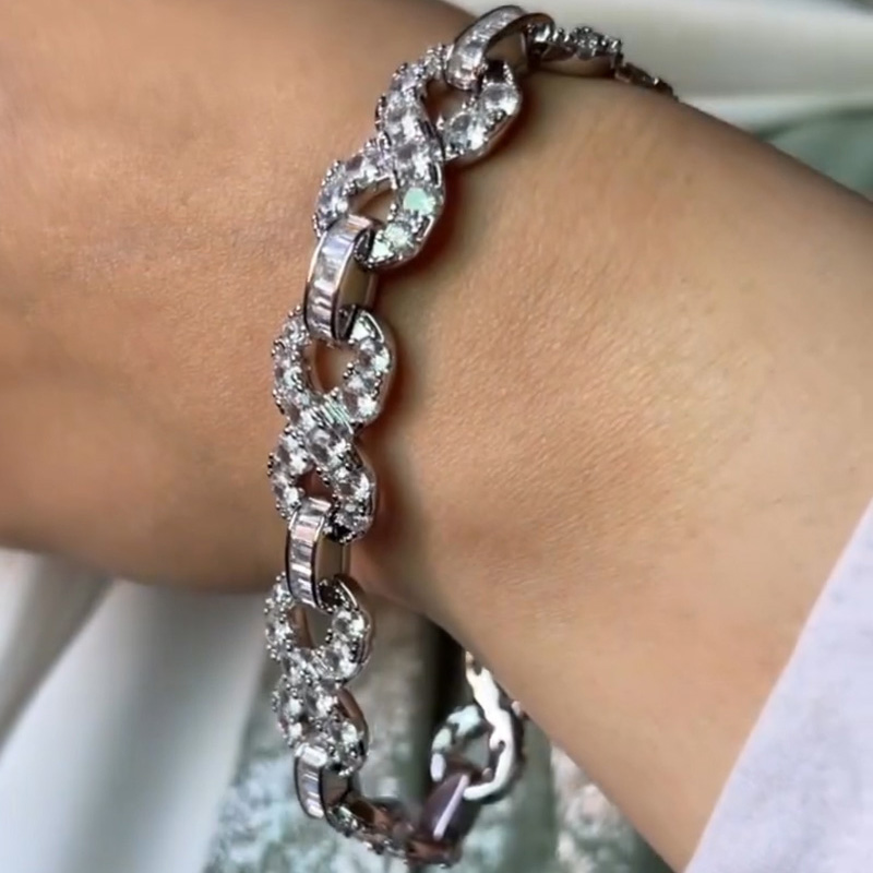 Very pretty, well made, and durable