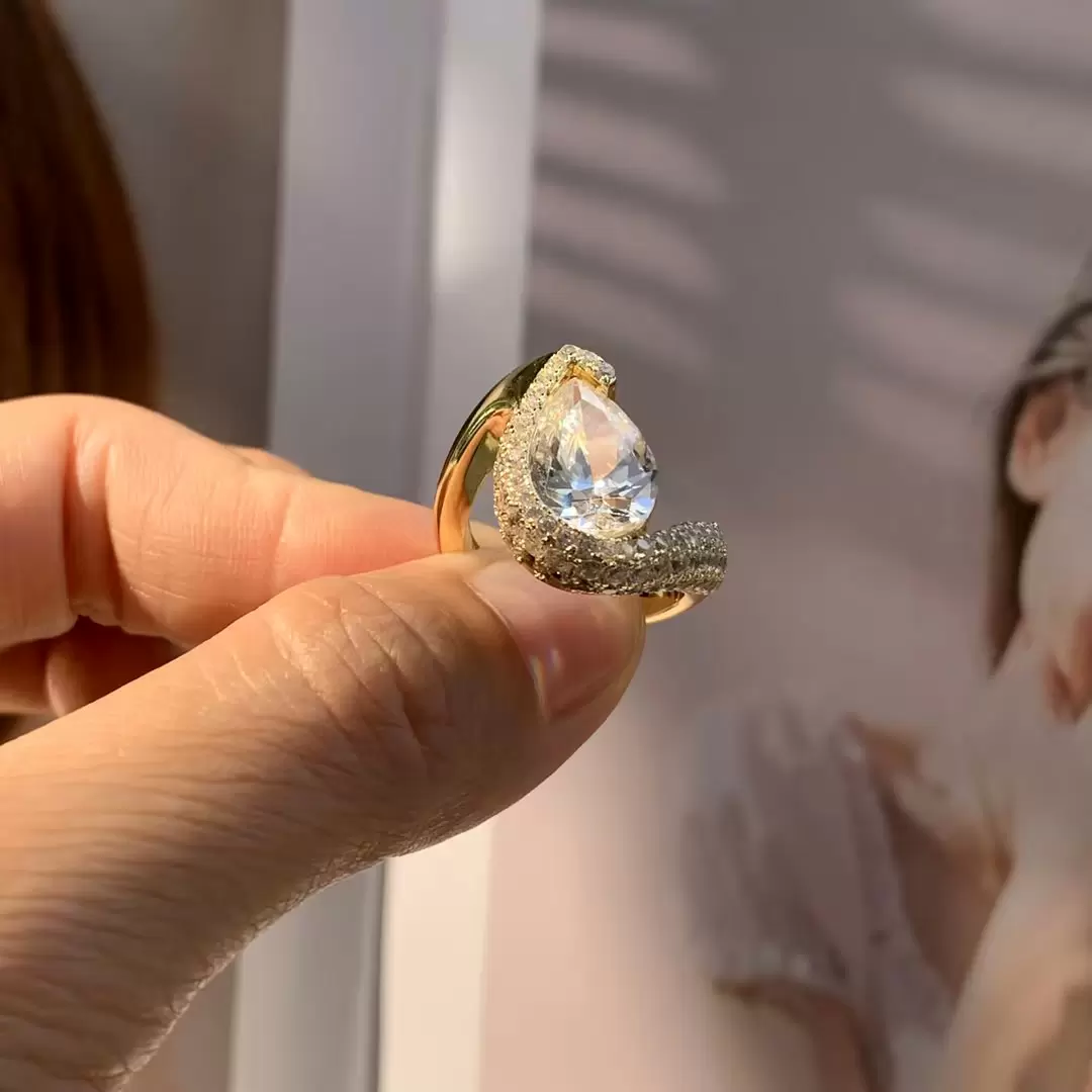 Excellent ring