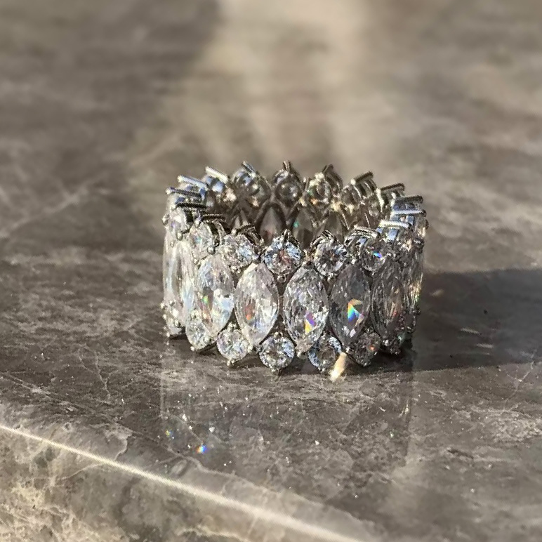 Amazing bold ring