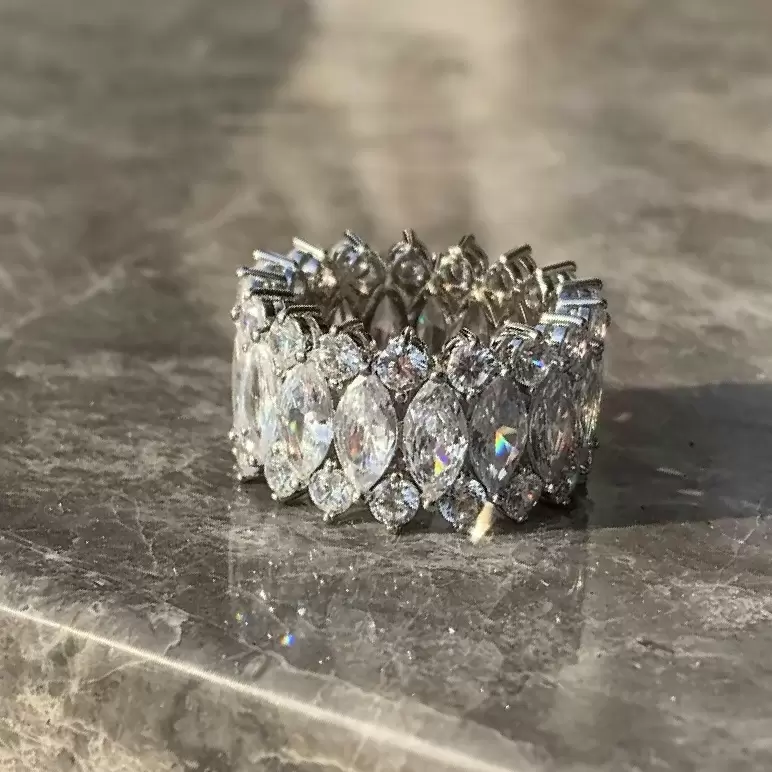 Amazing bold ring