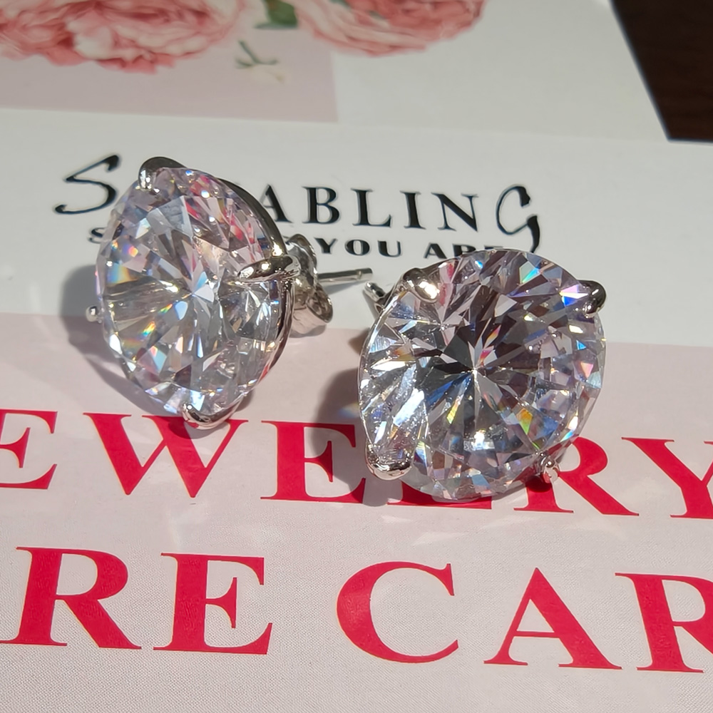 Beautiful earrings and great quality