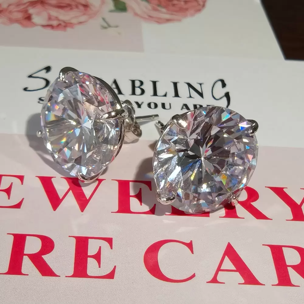 Beautiful earrings and great quality