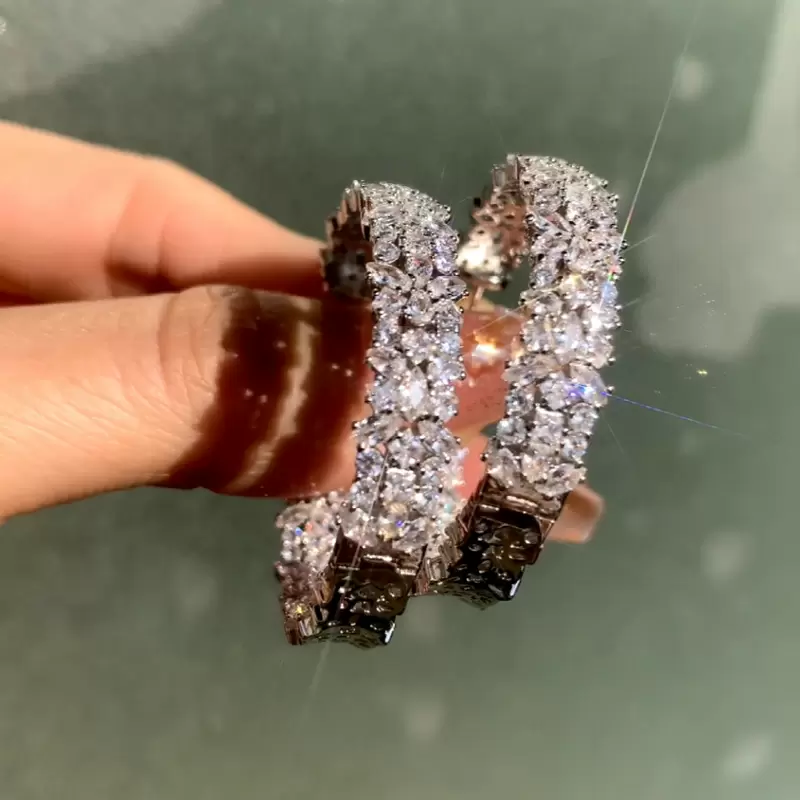 Gorgeous earrings!!