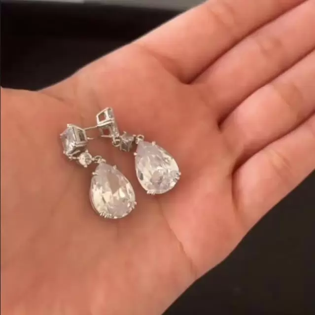 Gorgeous earrings!
