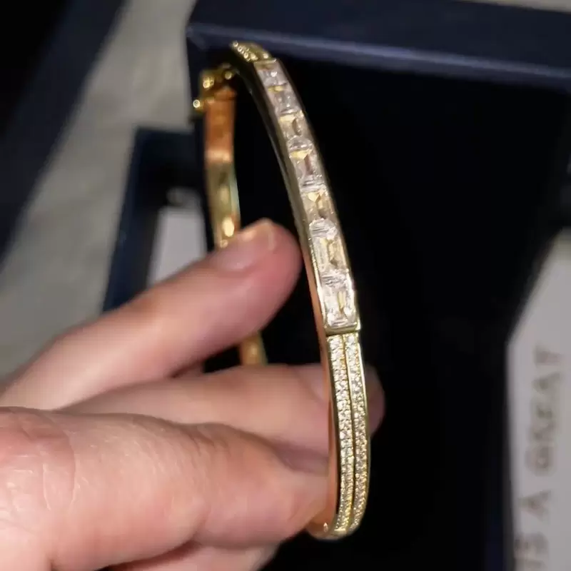 gorgeous bangle
